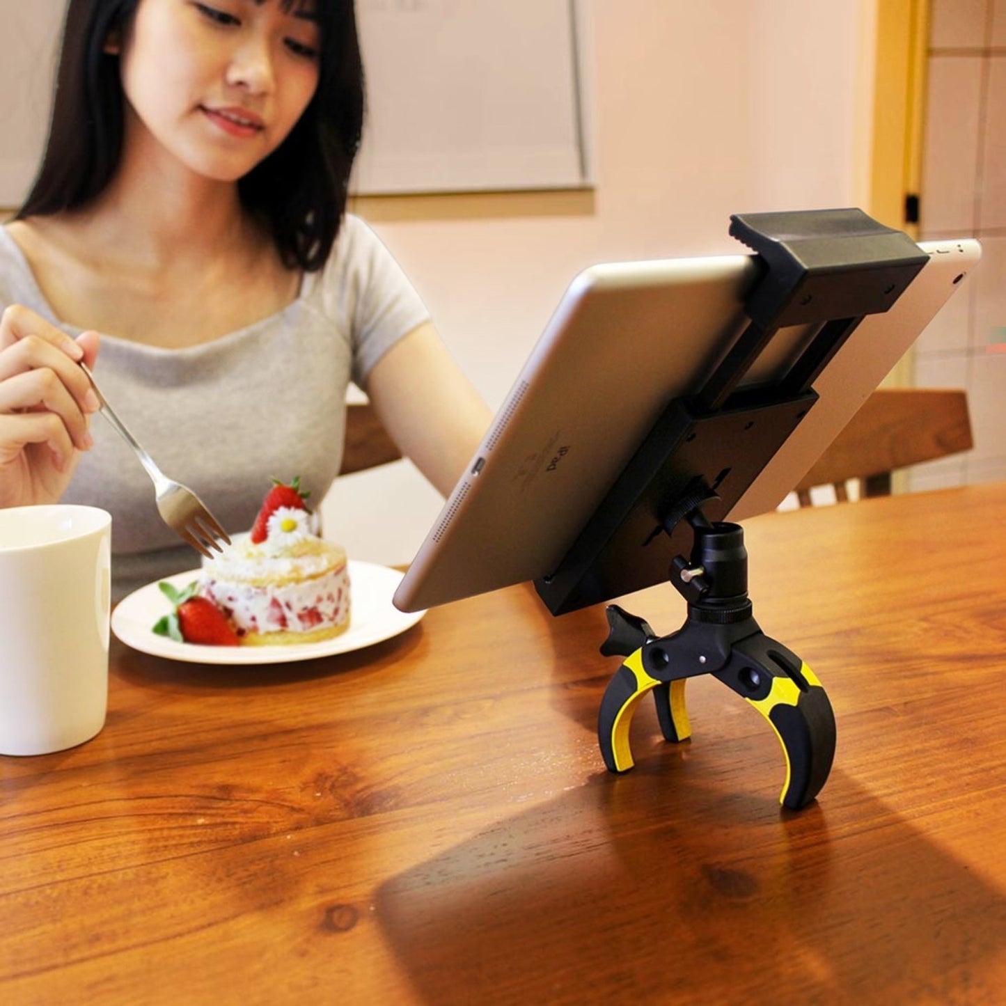 GripIQ Tablet Holder